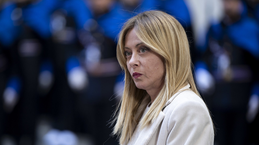 69de8c0385f54005497e6657 jpg