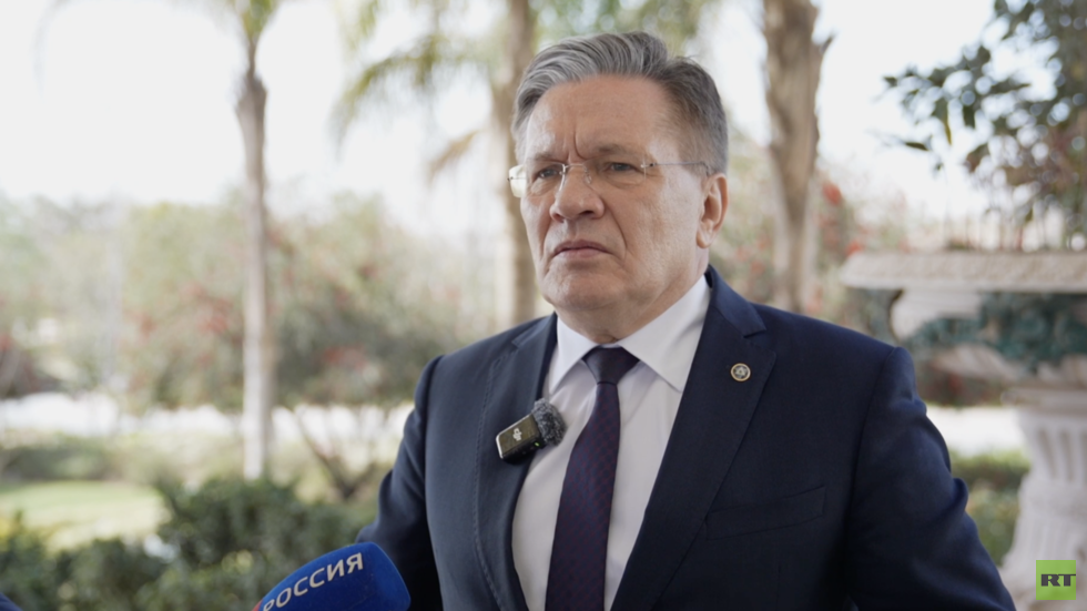 69df61bb2030273aa7233f09 png