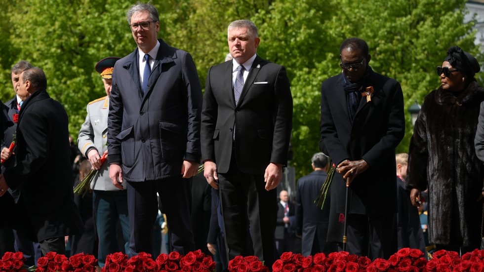 69e4bd9720302768f93c6fdb jpg