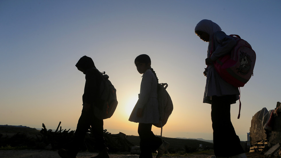 69e78c0f85f54052c6484df5 jpg