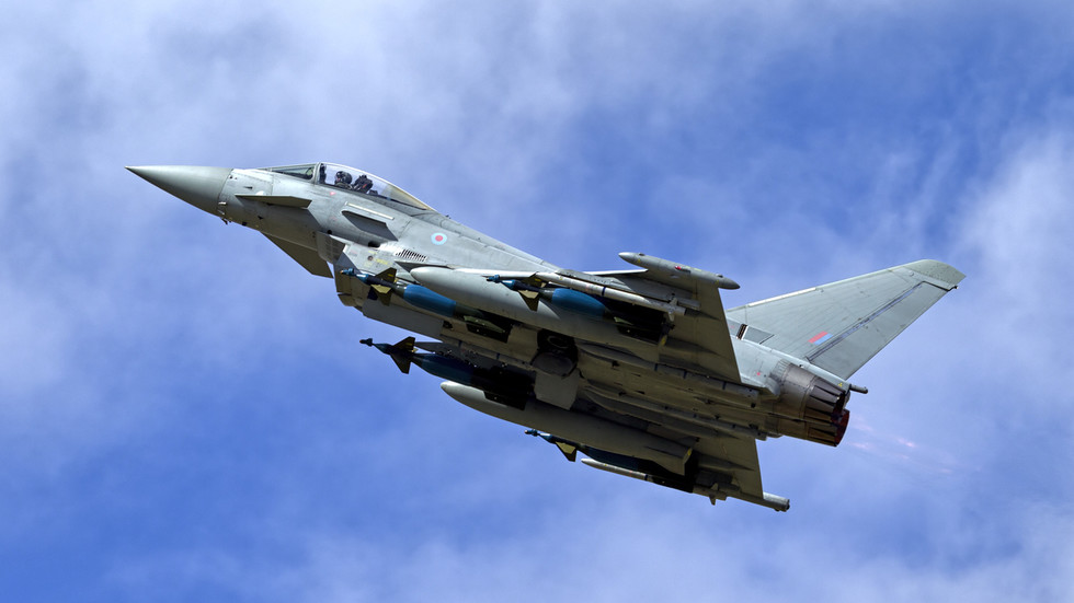 69ec9c75203027736f57af09 jpg