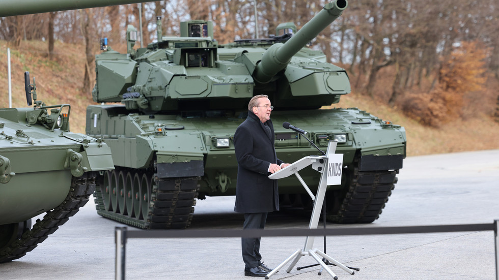 69ee5d5120302709476f968e jpg