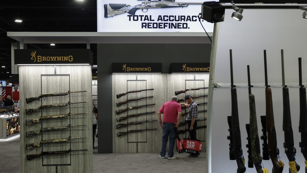 69ef650285f5401be303b608 jpg