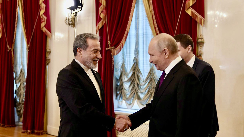 69f11b7485f5400c1861a80d jpg