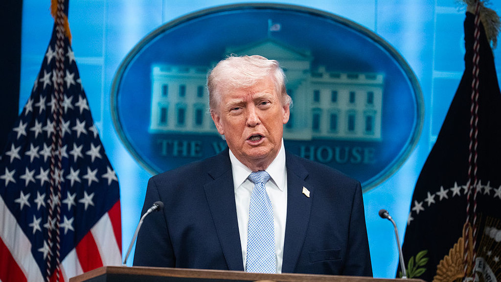 69f265eb2030274f673da168 jpg