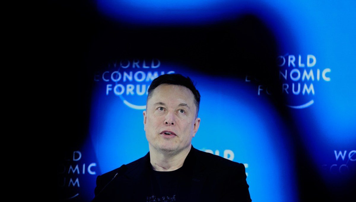 AP26022572389362 jpg