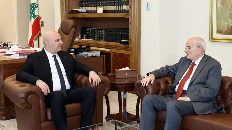 Doc T 925784 639120299374787302 jpg