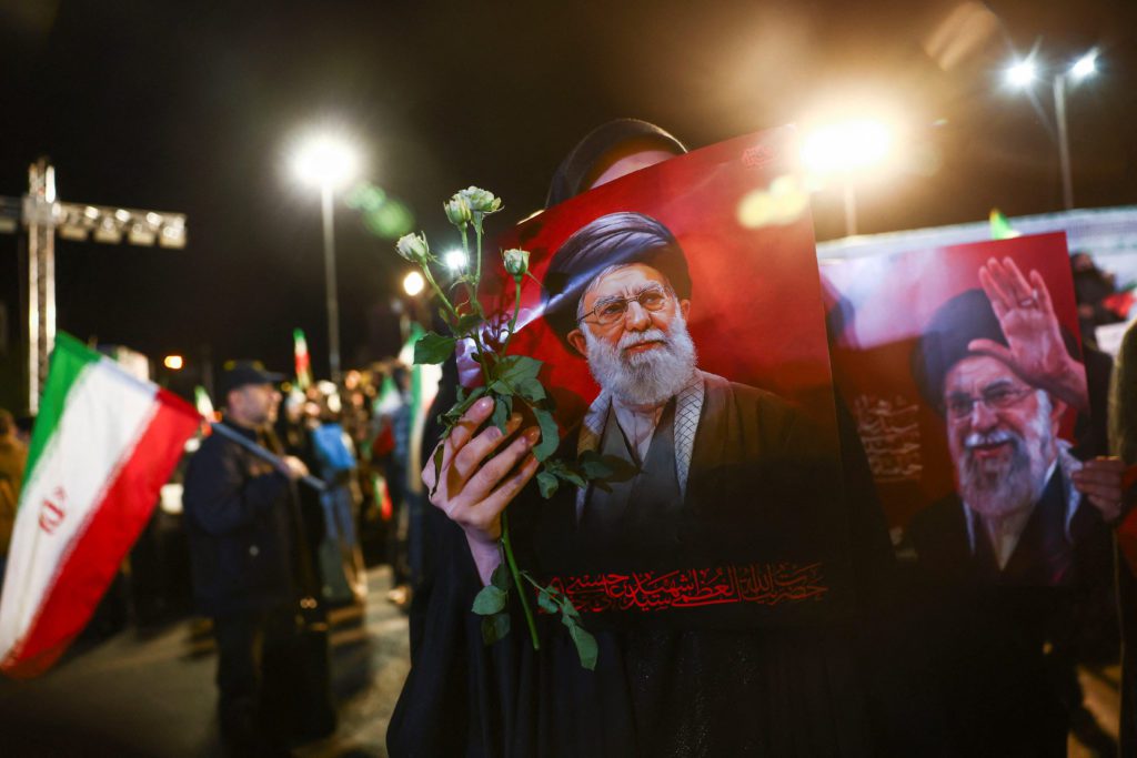 Iran4 1024  215 683 jpg