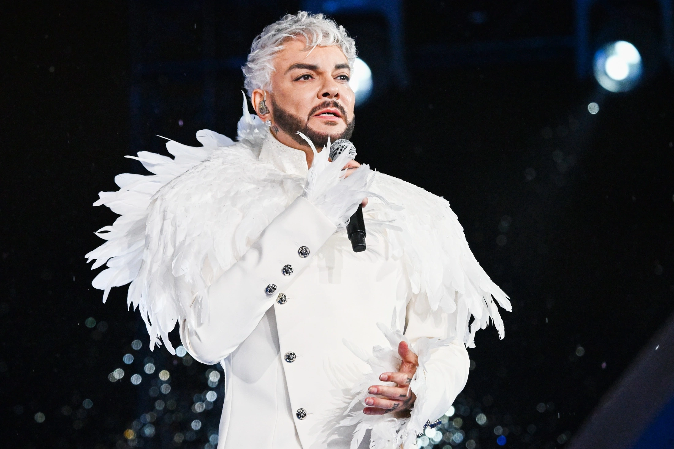 ria 8989069hr fcf 944 jpg