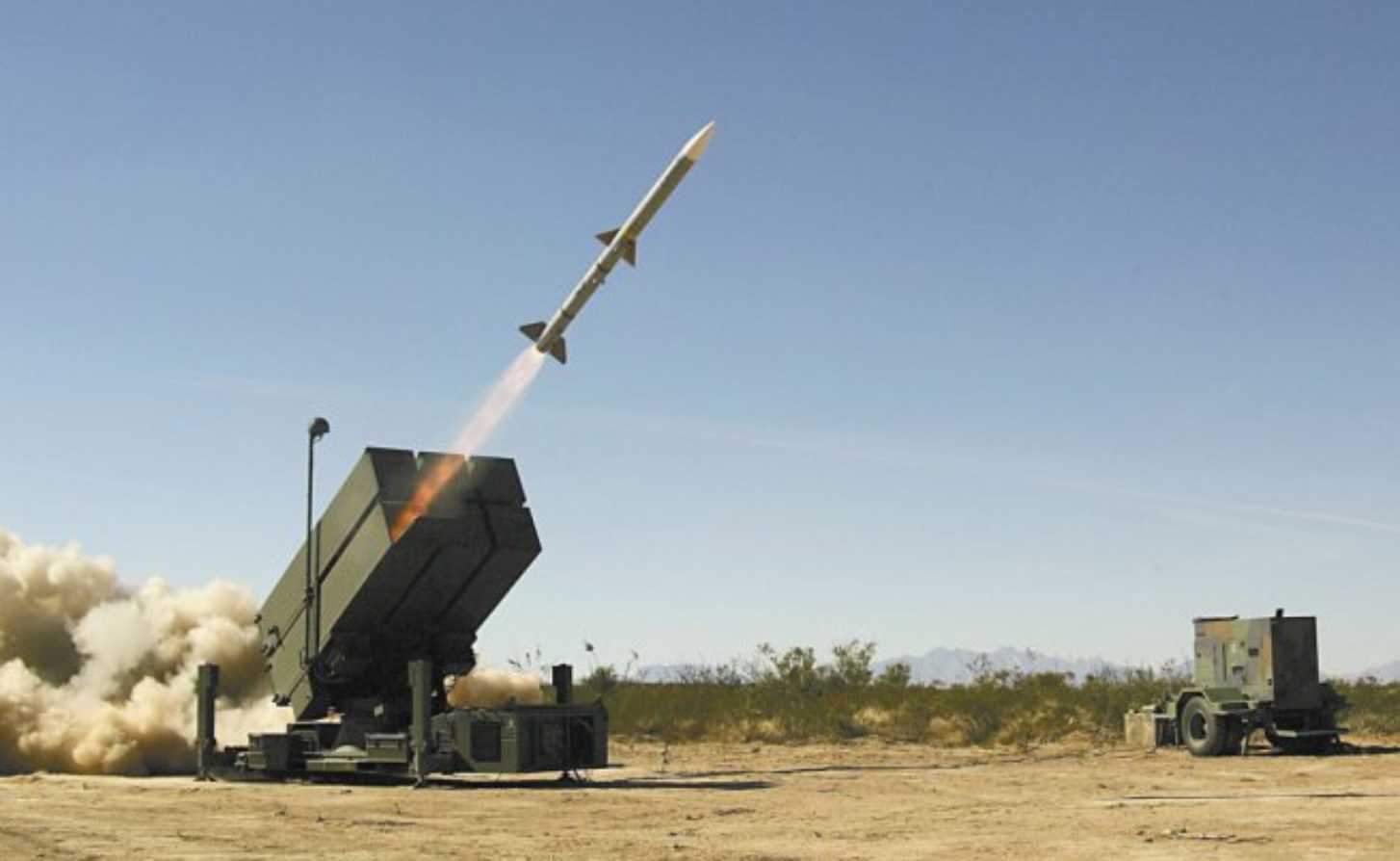 أوكرانيا تستلم أول أنظمة الدفاع الجوي NASAMS، أحد أفضل أنظمة الدفاع الجوي في العالم بمدى يصل إلى 40 jpeg