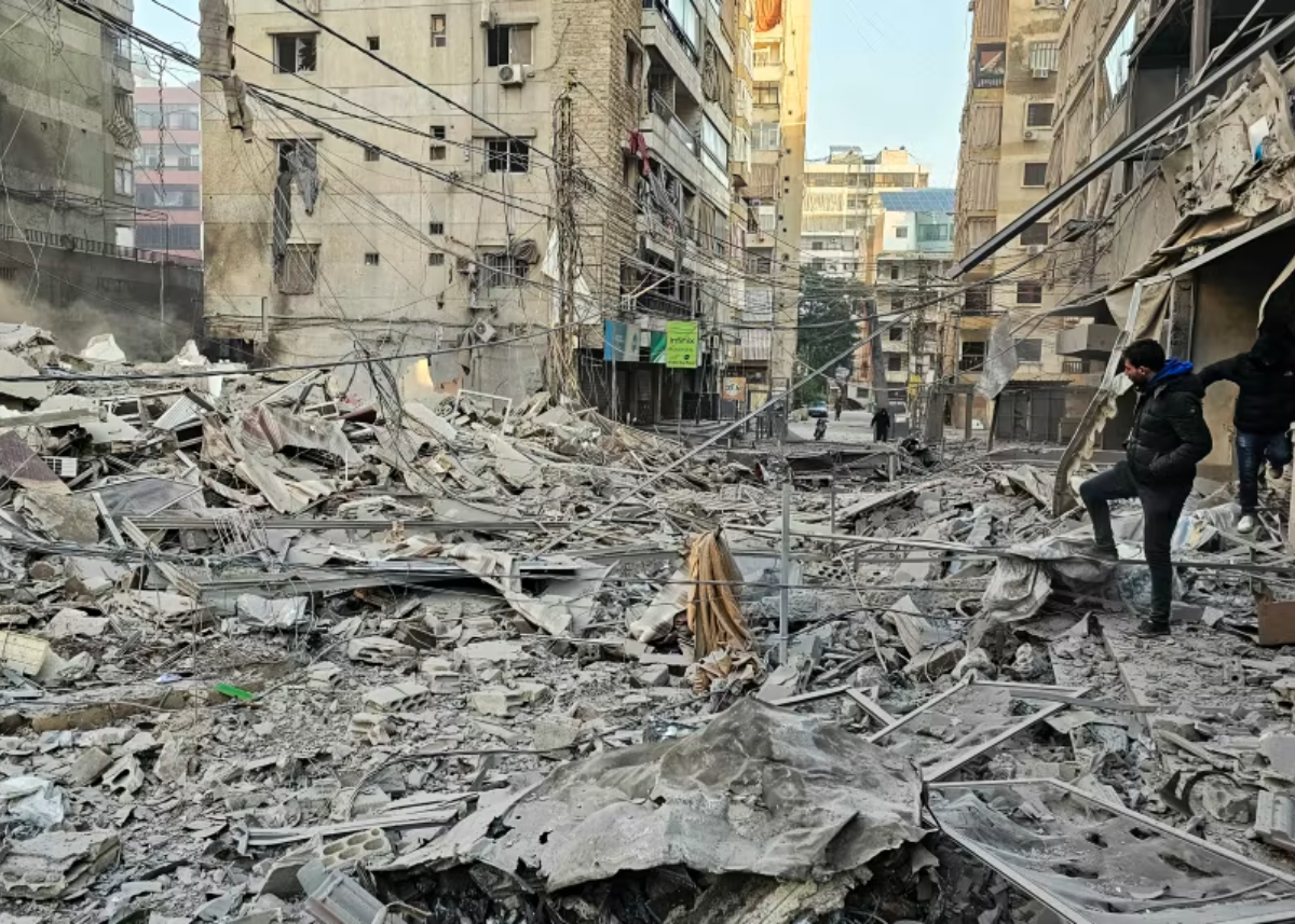 جنوب لبنان تحت النار  تآكل وقف إطلاق النار واحتمالات الانفجار الإقليمي jpg