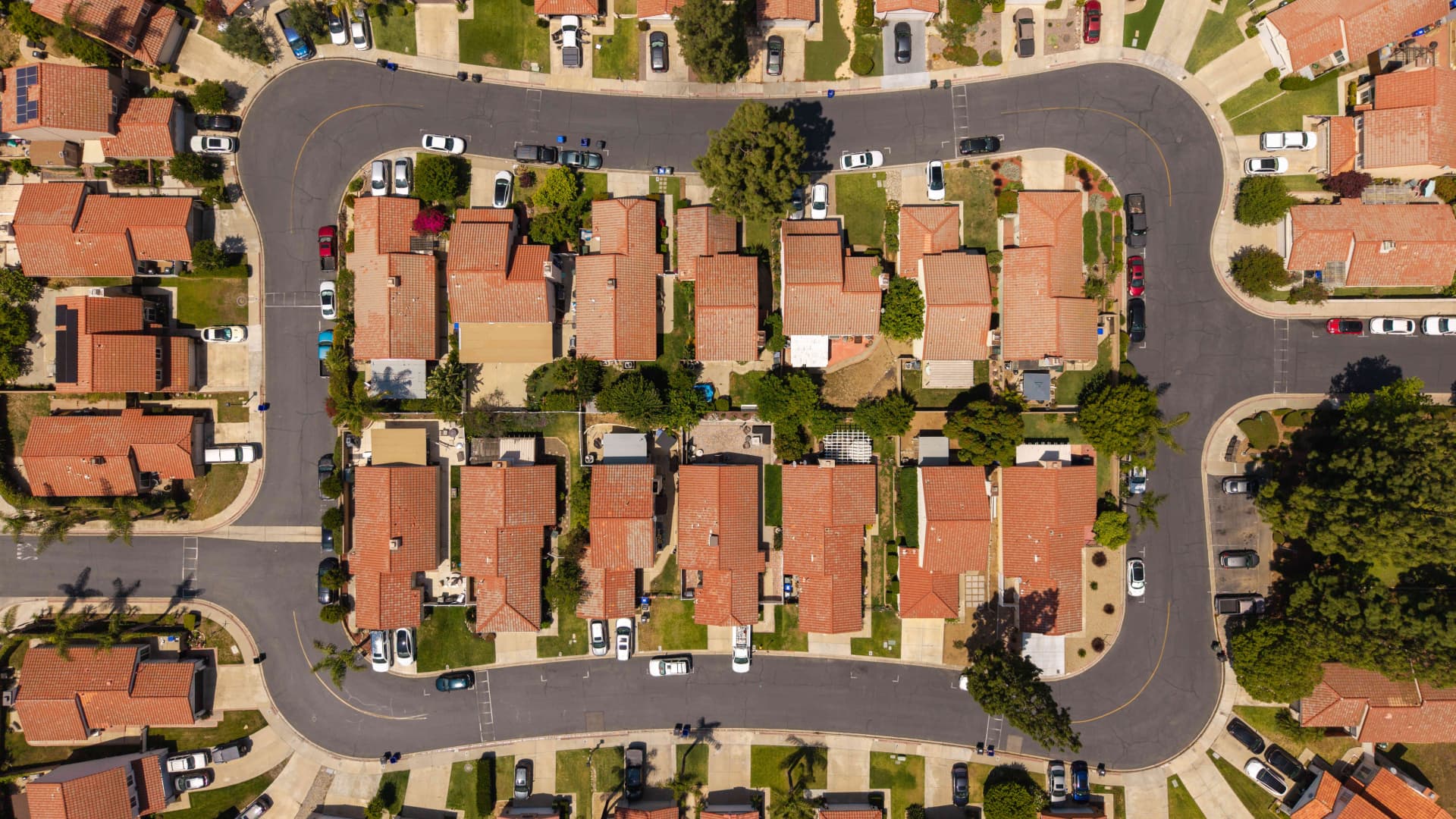 108304891 1778499909366 gettyimages 2274954568 US HOME SALES jpeg