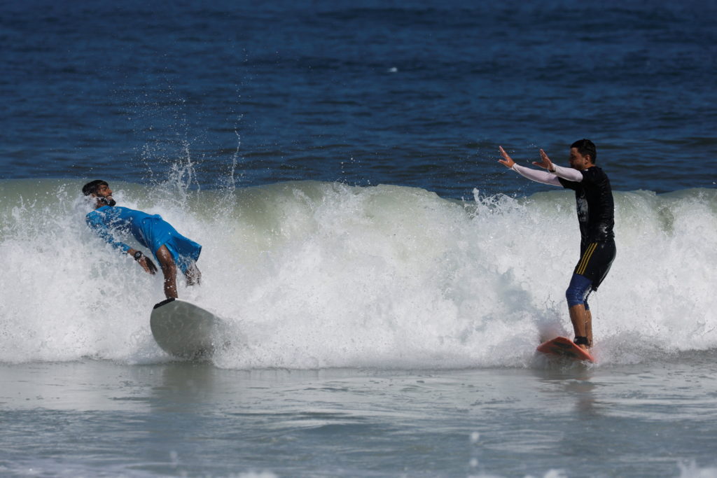 2022 07 20T135521Z 1899276305 RC27AV9V4VGL RTRMADP 3 ISRAEL PALESTINIANS GAZA SURFING 1024  215 683 jpg