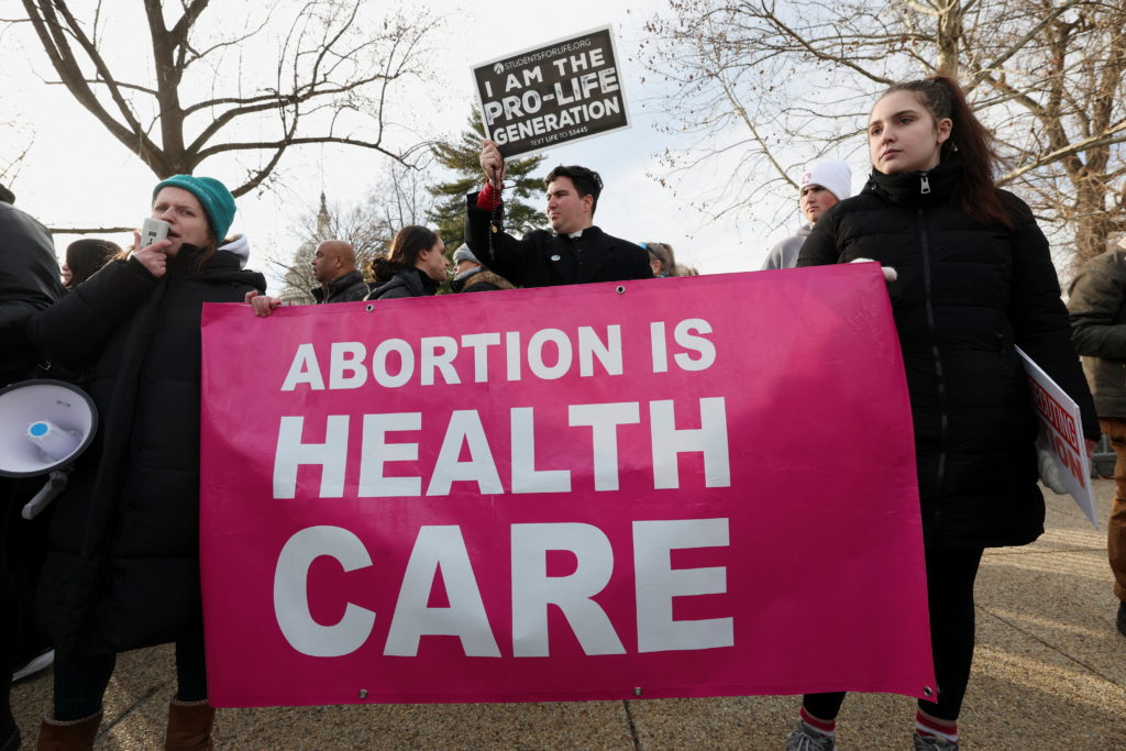 2026 01 23T203102Z 595554598 RC287JACGNZT RTRMADP 3 USA ABORTION 1024 215 683 jpg