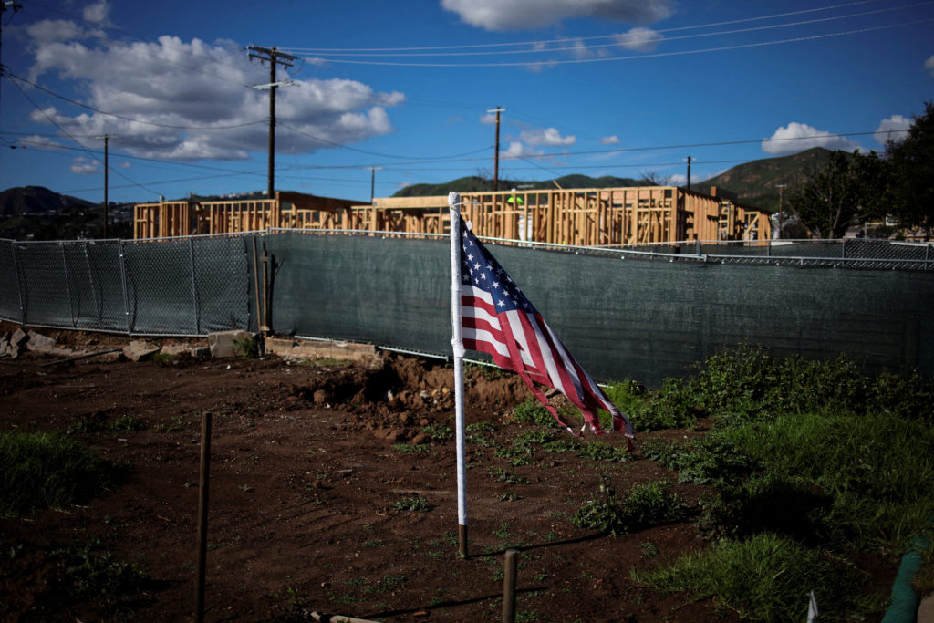2026 04 24T170529Z 637227254 RC2KWIAUTP1Q RTRMADP 3 USA WILDFIRES TRUMP 1024  215 683 jpg