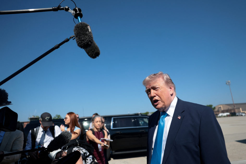 2026 05 20T133817Z 1443302209 RC21DLAUAPCE RTRMADP 3 USA TRUMP 1024 215 683 jpg