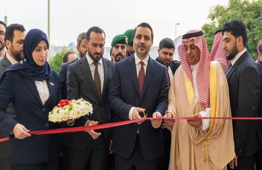 الشيباني يفتتح قنصلية سوريا في جدة (فيديو+صور)