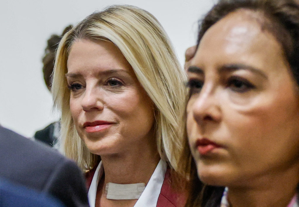 epstein 1024  215 710 jpg