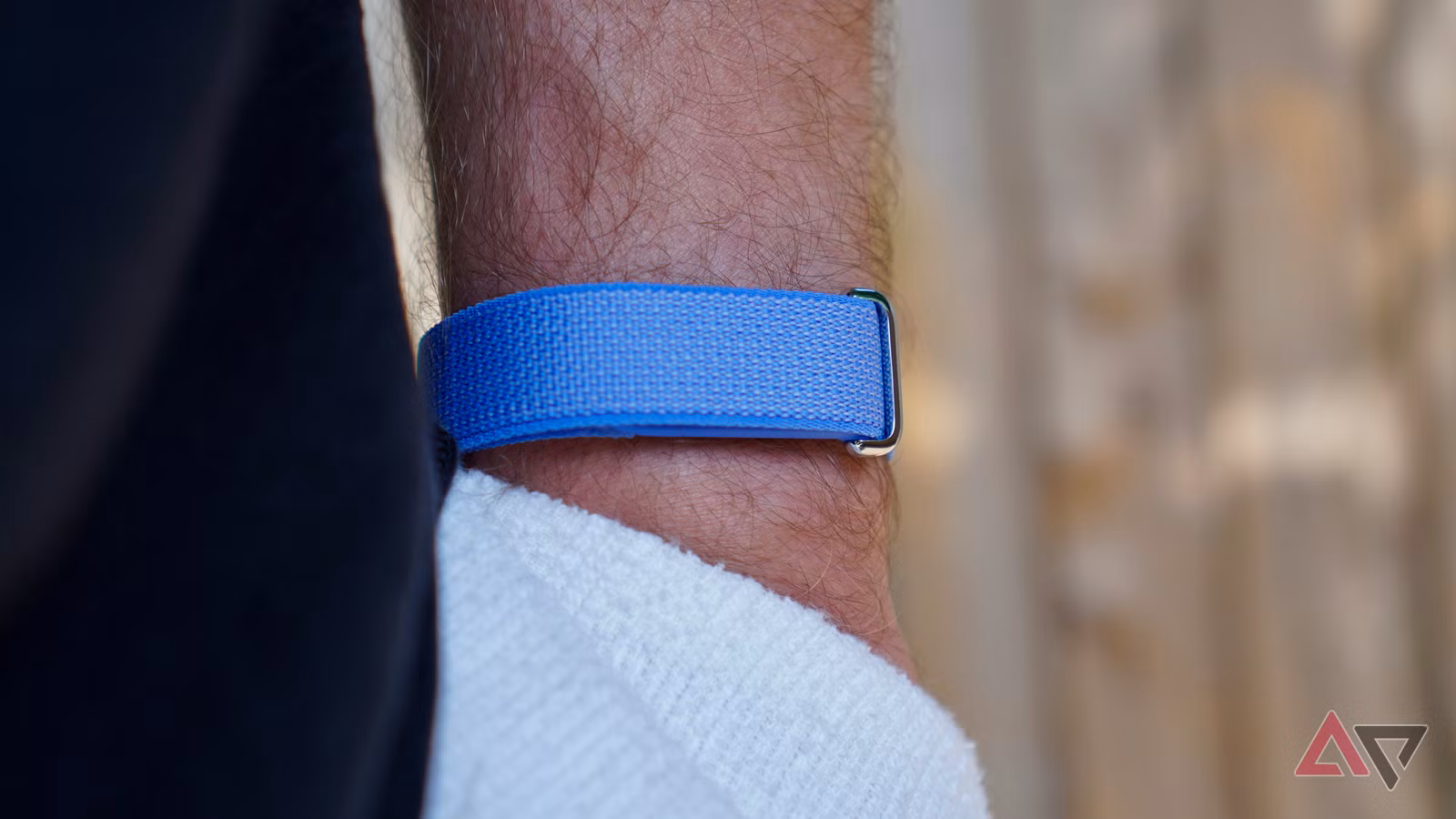 fitbit air wearing JPG