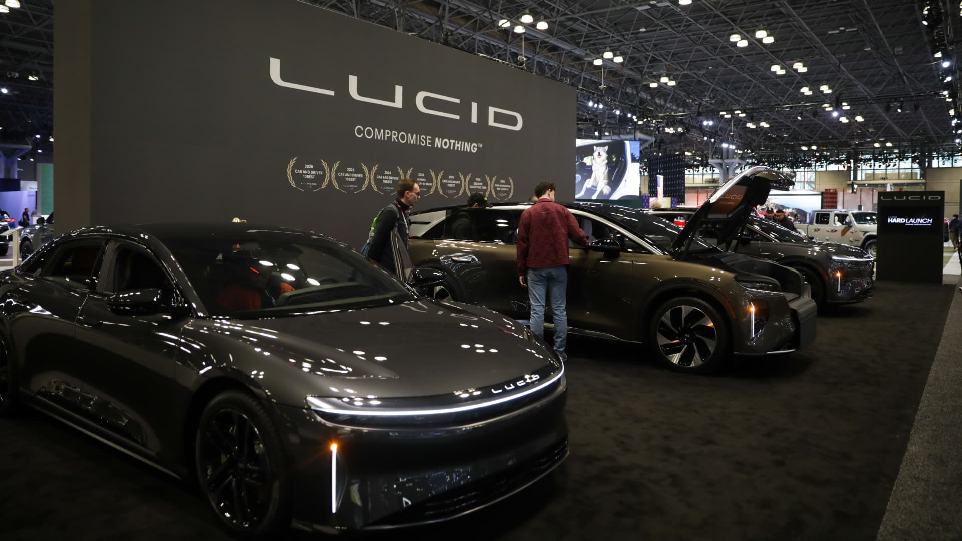 108287649 1775514739031 NYIAS 04022026 DeVries 396 jpg