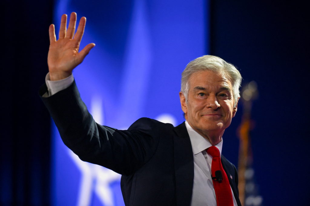 2026 03 26T211335Z 1246539614 RC2JCKAMK0WS RTRMADP 3 USA ELECTION CPAC 1 1024  215 683 jpg