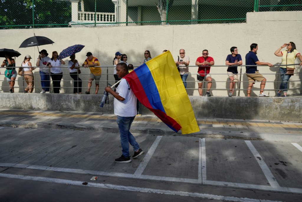 2026 06 21T125632Z 1439911295 RC2CYLAJL8VW RTRMADP 3 COLOMBIA ELECTION 1024 215 683 jpg