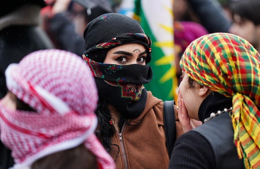 سوريا.. إضافة صفة 