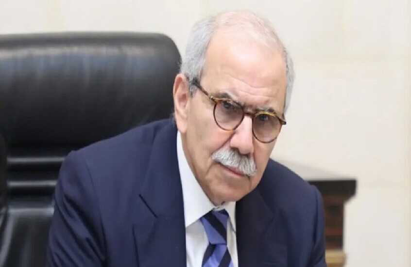 سلام يخاطب 