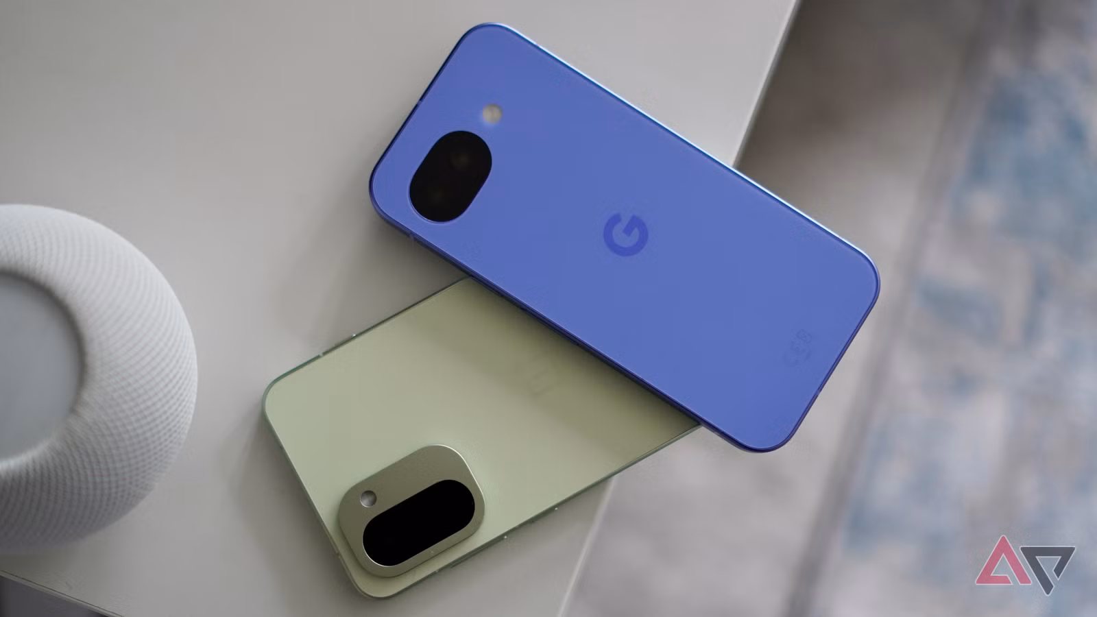 pixel 10a oneplus 15r backs cover JPG