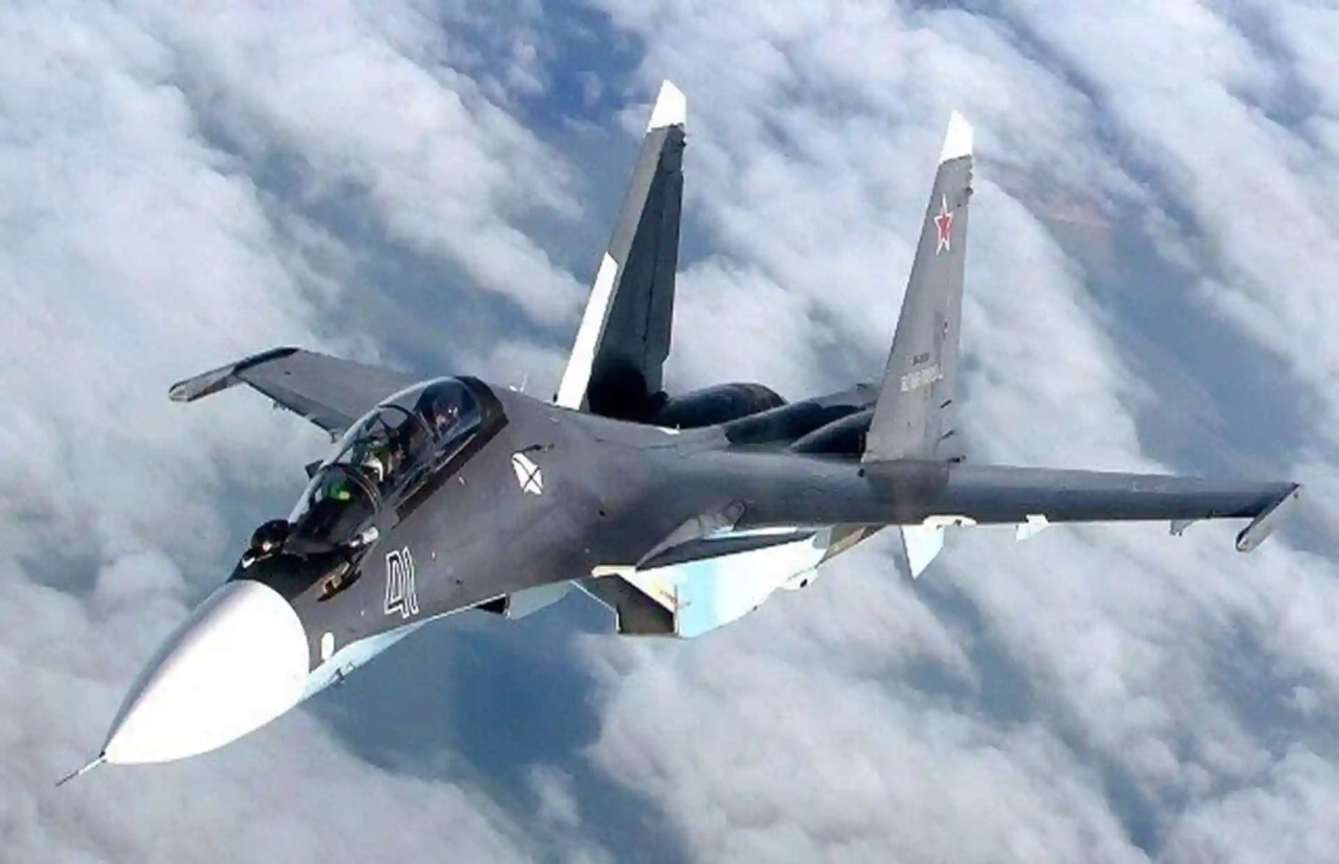 مقاتلات Su 30SM2 الروسية بعيدة المدى تعتمد تسليحًا هجوميًا خلال تحليقها قرب المجال الجوي لحلف الناتو webp