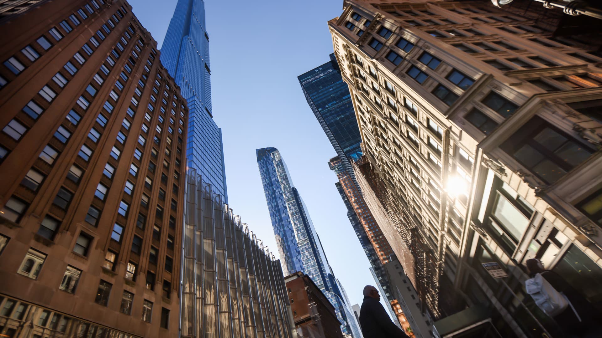 108305019 1778510719785 gettyimages 2273432373 NYC BILLIONAIRES ROW jpeg