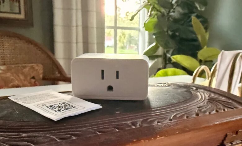 1785072625 Amazon Plug 2 Jpg