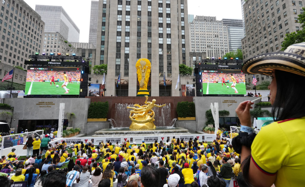 2026 07 07T203036Z 2040312676 UP1EM771KYYDD RTRMADP 3 SOCCER WORLDCUP SWI COL FANS NEWYORK 1 1024  215 62 jpeg