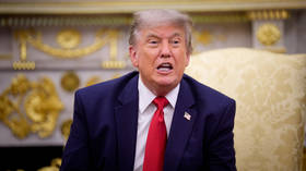 https://www.rt.com/news/642716-oil-surge-us-iran-escalation/وقف إطلاق النار بين الولايات المتحدة وإيران 