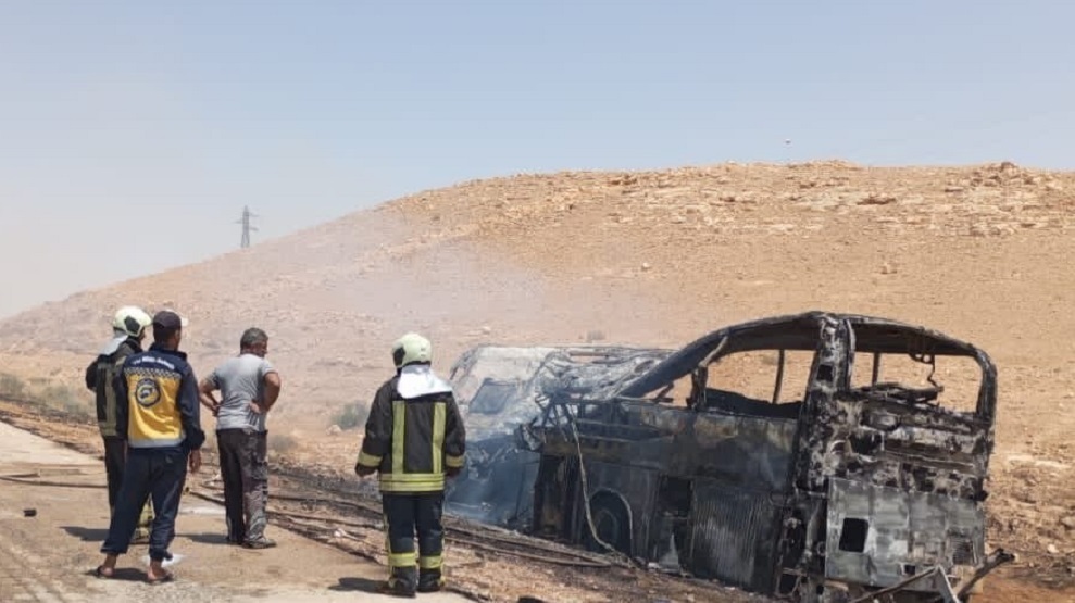 صورة مميزة: سوريا.. 19 قتيلا و27 مصابا في تصادم باص ركاب وآخر تابع للداخلية (فيديو)