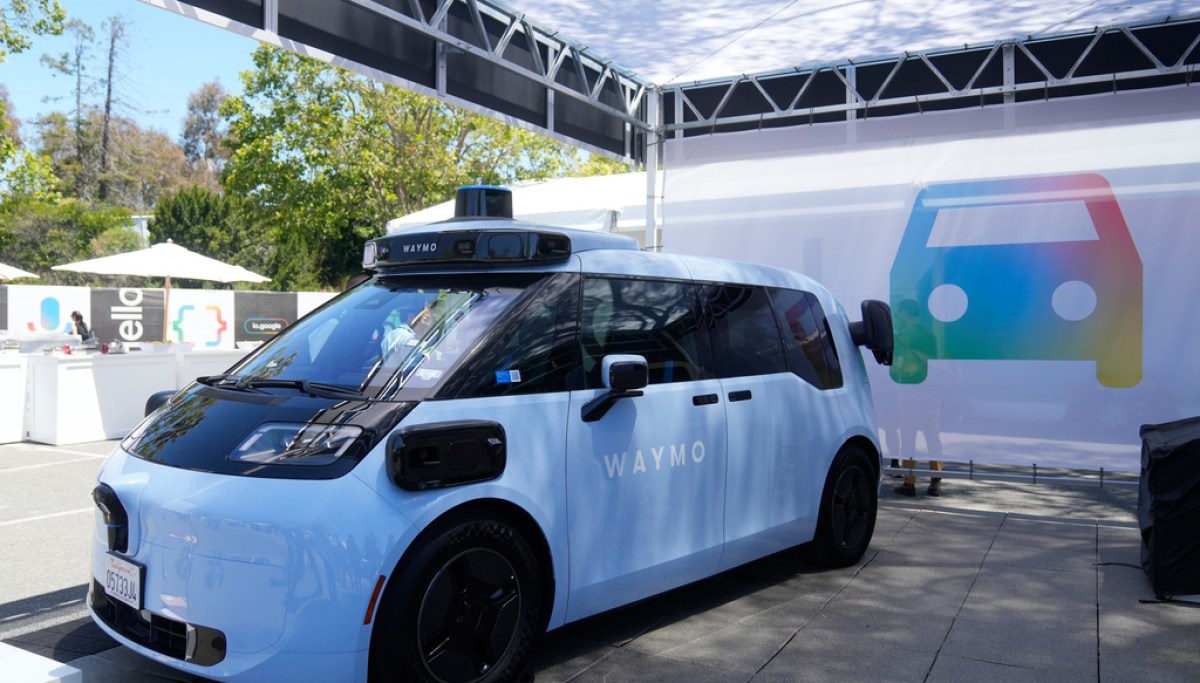 Waymo تقدم رحلات بدون سائق في أربع مدن أمريكية أخرى