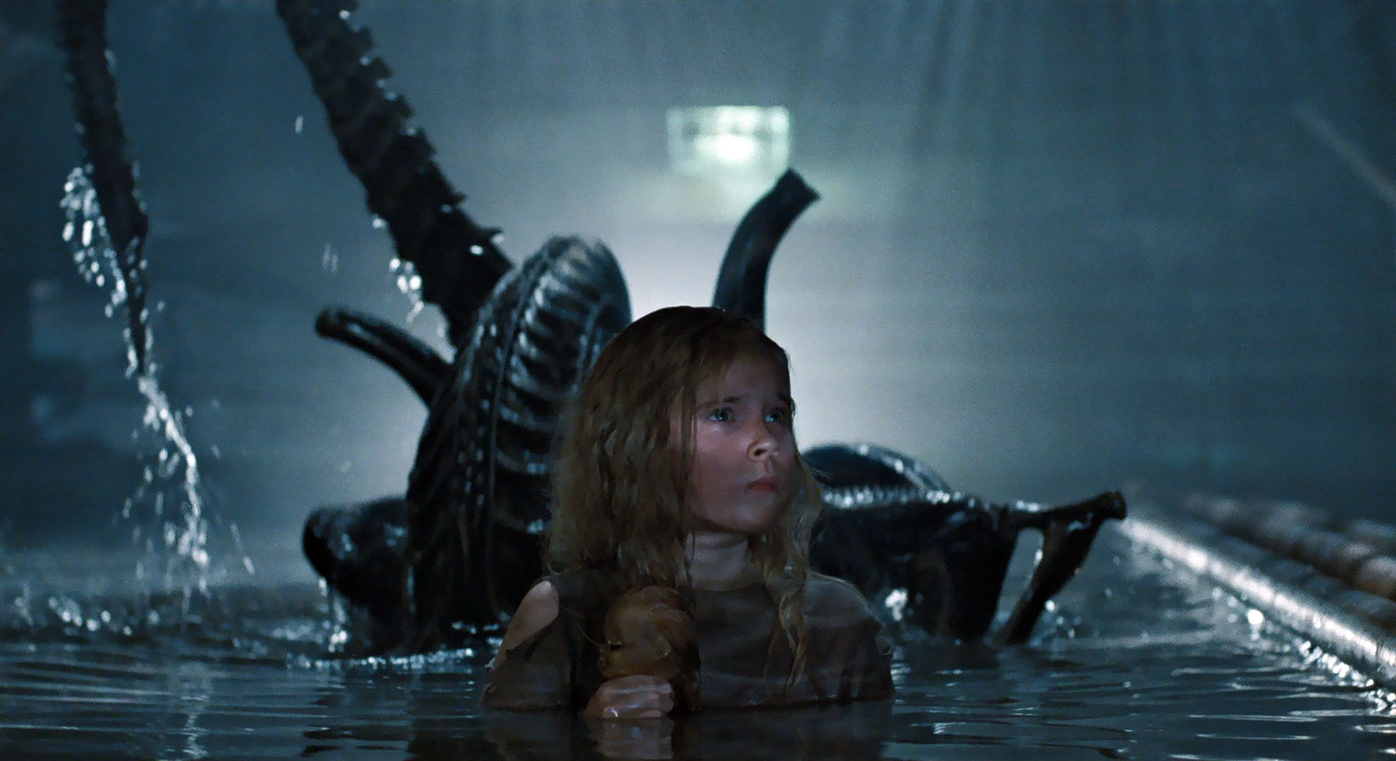 لقطة من فيلم الخيال العلمي Aliens (1986)