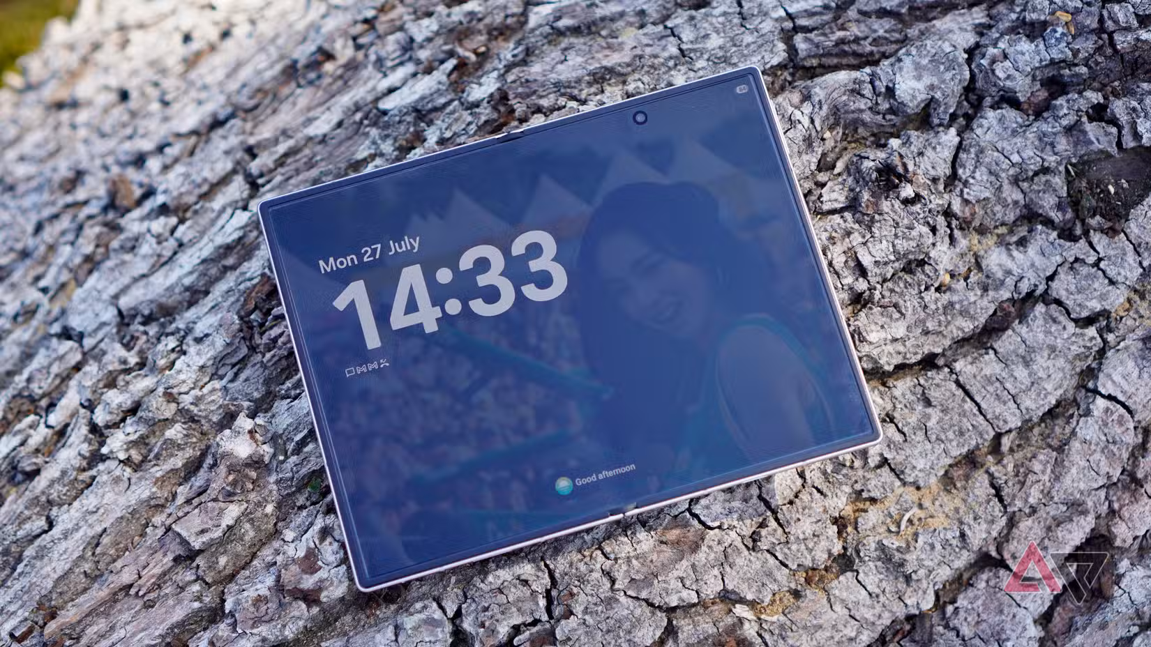الشاشة المفتوحة لهاتف Samsung Galaxy Z Fold 8