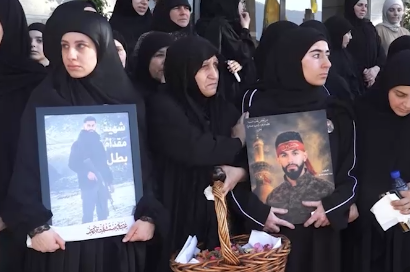 تقارير مصورة | يحمر تشيّع الشهيد عزت محسن موسى وفاء يتجدد على درب الشهداء