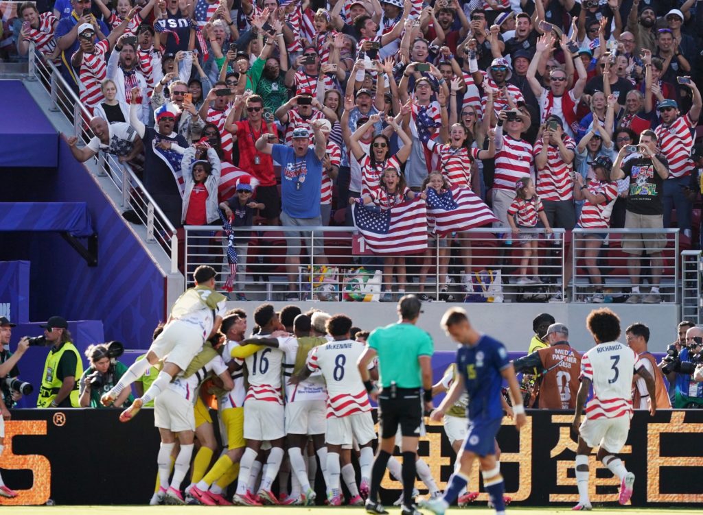 worldcup 1024  215 751 jpg