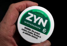 ما هي أكياس النيكوتين Zyn وهل هي آمنة؟