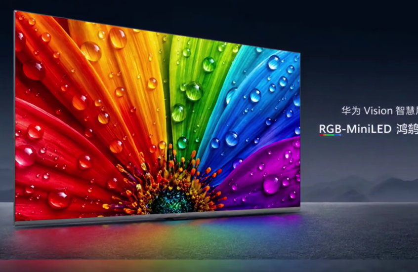 TCL تعود للأسواق مع هاتف منافس