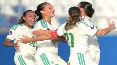 الرئيس الجزائري يهنئ منتخب بلاده للسيدات عقب إنجازه التاريخي والتأهل إلى مونديال 2027