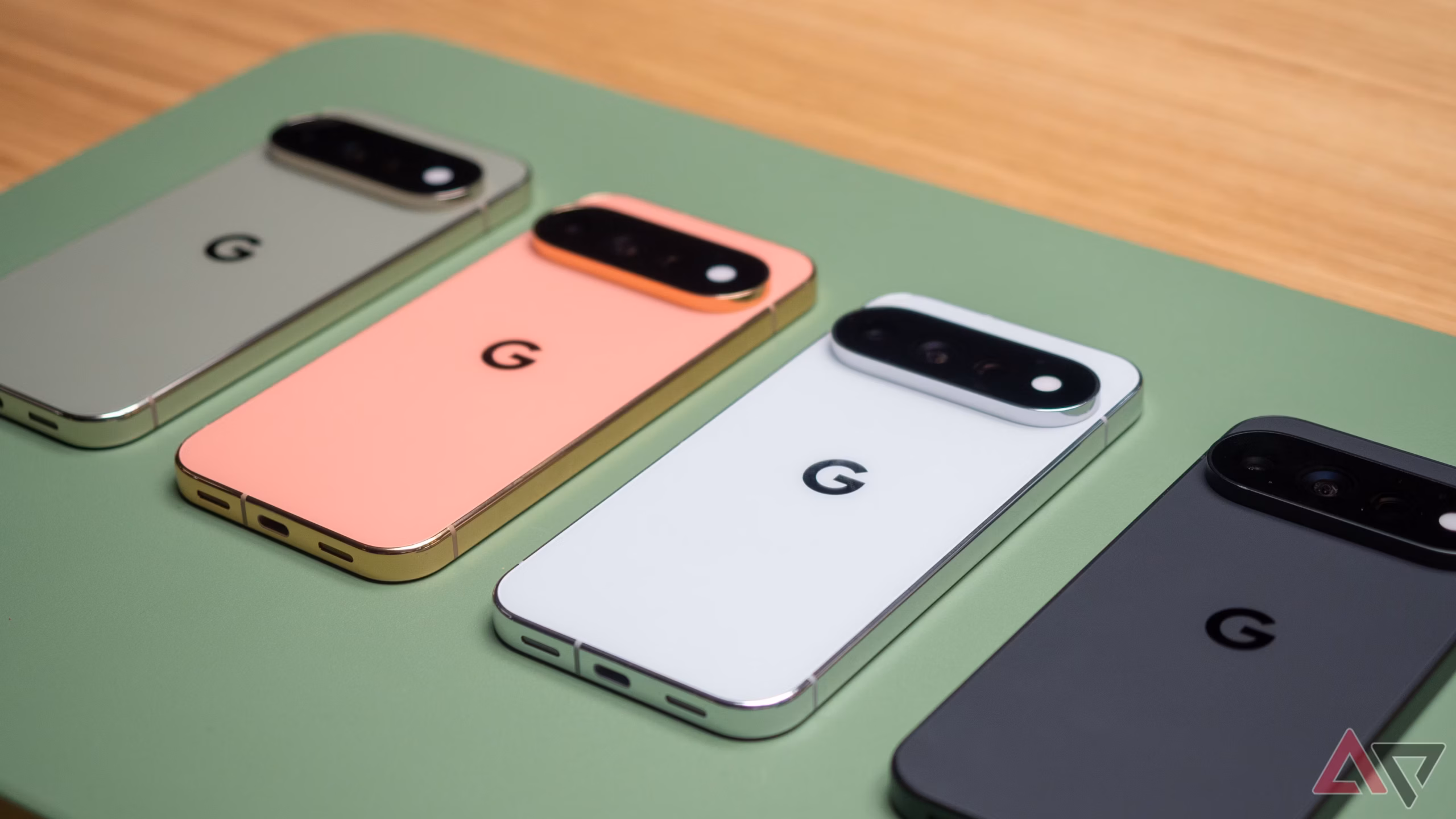 AP التي أنشأتها Google 2026 مباشرة من نيويورك: Pixel 11 Pro وPixel Prof Fold وPixel Watch 5 والمزيد - صورة مميزة صورة مميزة: AP التي أنشأتها Google 2026 مباشرة من نيويورك: Pixel 11 Pro وPixel Prof Fold وPixel Watch 5 والمزيد