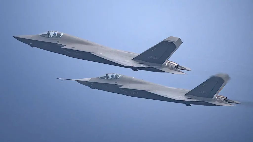 J-10C وJ-16 وKJ-500.. الصين تستعرض «منظومة قتال جوي متكاملة» في مصر