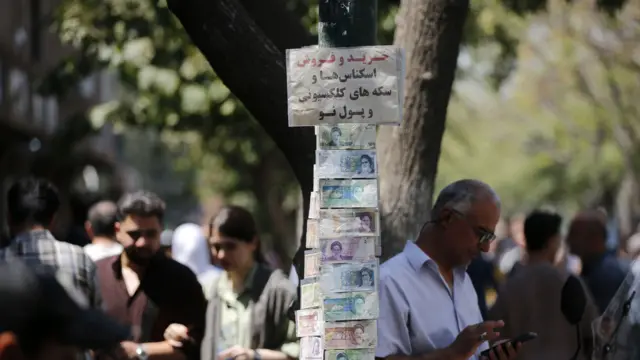 دونالد ترامب وإدارته يستعدون لـ”أكبر هجوم مالي” على إيران، وطهران تحذر من المشاركة فيه