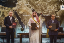 مانشيت إيران: هل يمهّد "حلف مكة" وفتح مضيق هرمز لتفاهم إيراني - أميركي؟