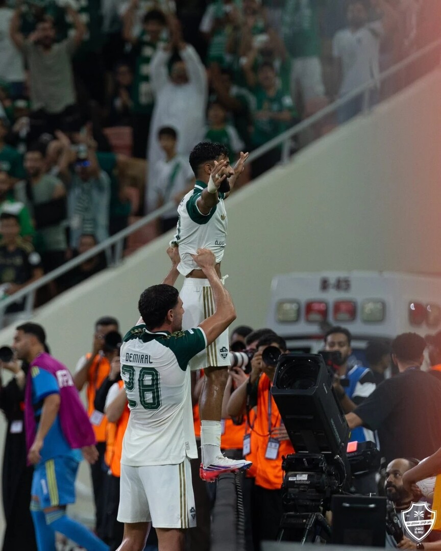 بعد عبور عقبة أوكلاند.. كم كسب الأهلي السعودي؟