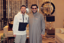 بكلمات مؤثرة.. تركي آل الشيخ يوجه رسالة تعزية إلى ميسي بوفاة والده (صورة)