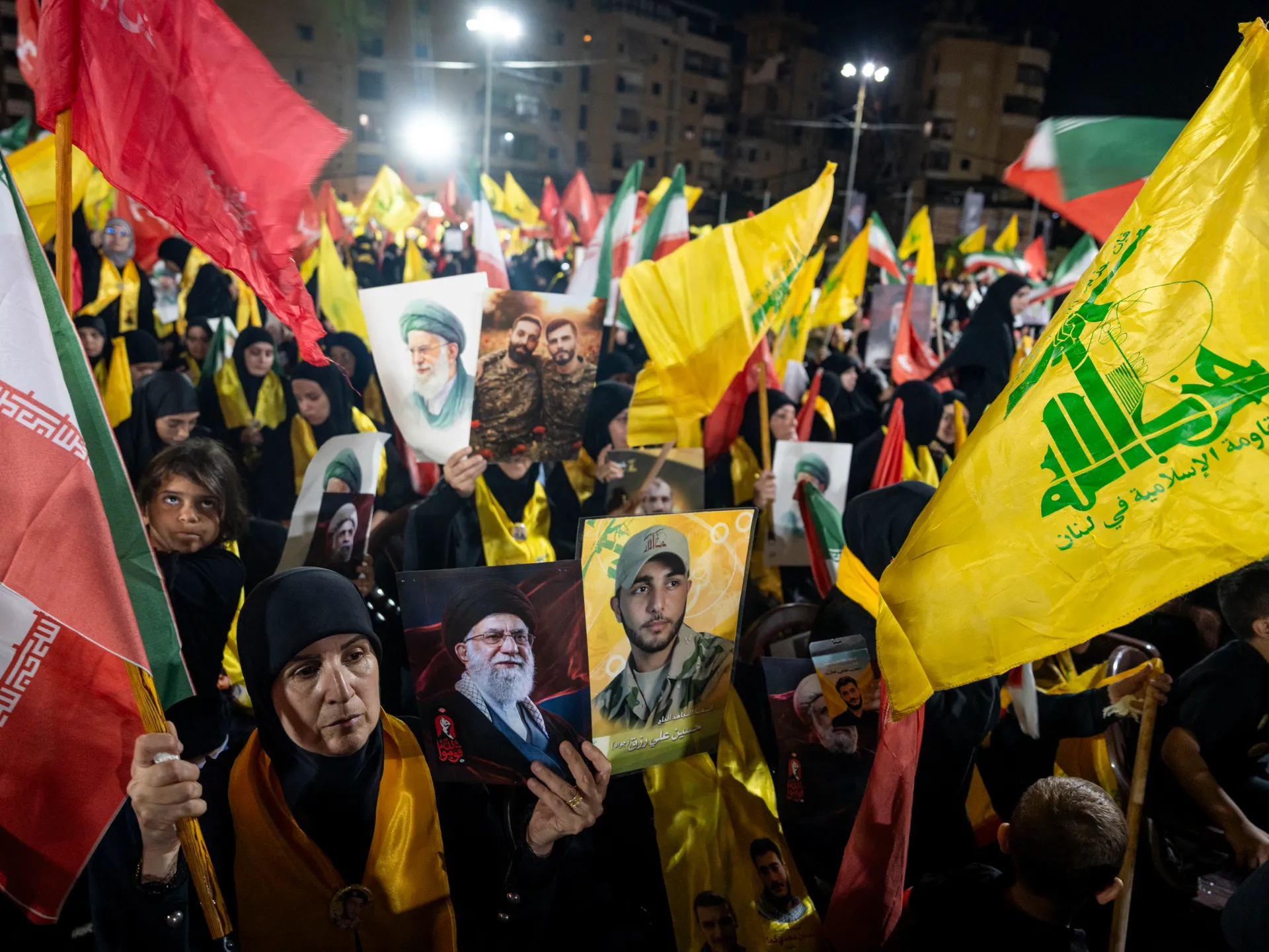 حزب الله: نفتخر بعلاقتنا مع إيران ولا ننتظر شهادة الوطنية من أحد | أخبار